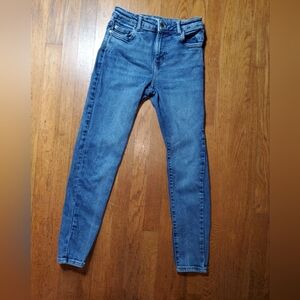Zara Women's Skinny Jeans in Denim Blue